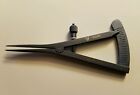Al0004.3 Wexler Titanium Castroviejo Caliper Straight