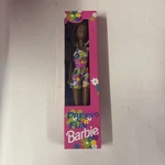 Vintage 1993 Barbie Dress 'n Fun Doll African American Mattel# 11103 New Box. Fixed Price $39.70.