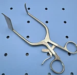 Aesculap MF074R Williams Retractor, 20X50MM Blade, Left. Fixed Price $125.00.