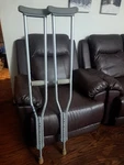 Drive Medical HX5 9JP Pcs Crutches, Gray, Ave Adult, 5'2 To 5'10 350LB. Fixed Price $35.00.