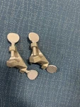 Fisher Scientific Castaloy 2 Way Right Angle Clamp. Fixed Price $9.00.
